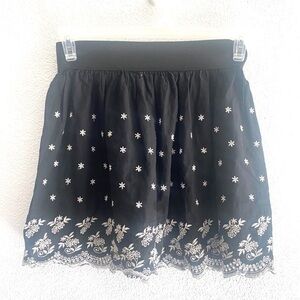 PHOPSODY Floral embroidered black skirt size small